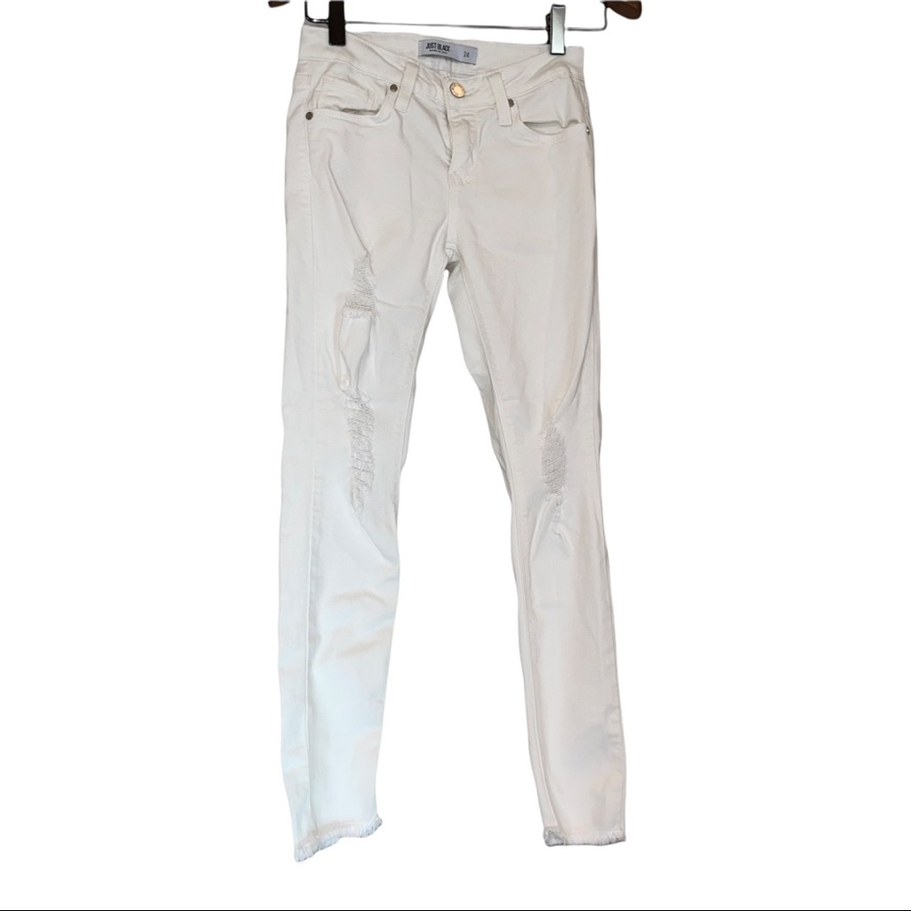 Just Black White distressed and cropped leg Skinny Jeans 24